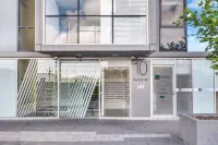 Adelaide CBD City Luxe | 2BR | Pool - New