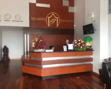 Nakhone champa Hotel โรงแรมในปากเซ