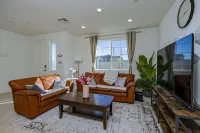 Luxurious Ontario Townhouse: Ideal Family Retreat Hôtels à : Ontario