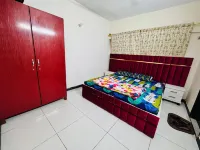 Cozy & Modern 2 Bed Appt with secured parking