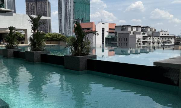 Swiss Garden Residences by Roomy