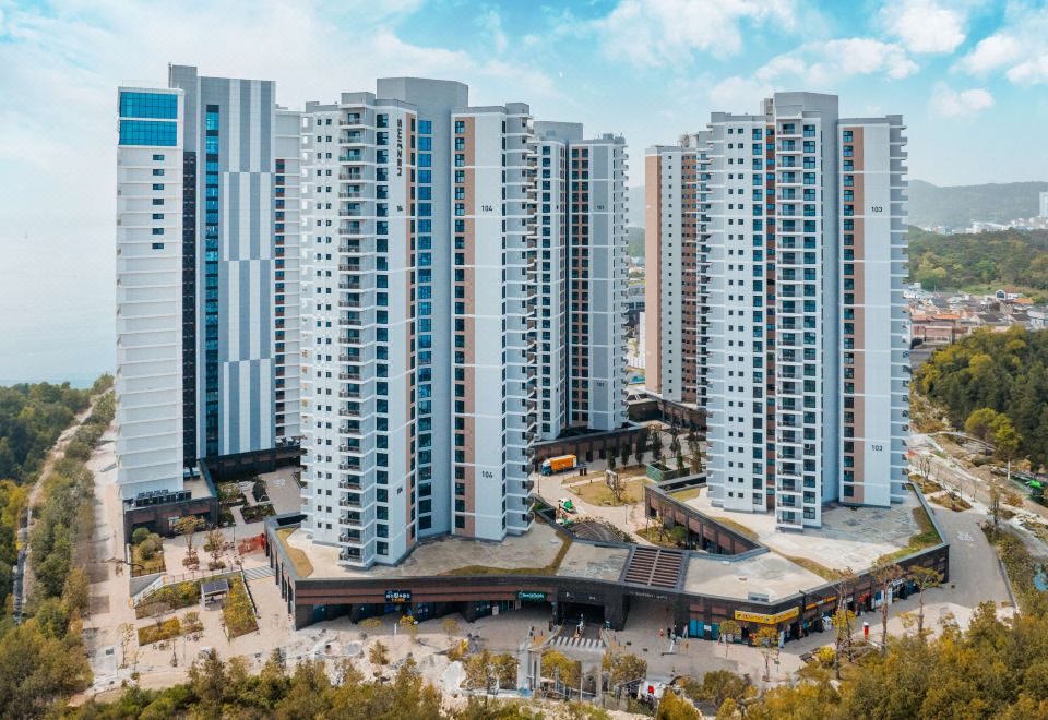 2. 오데이즈 오시리..