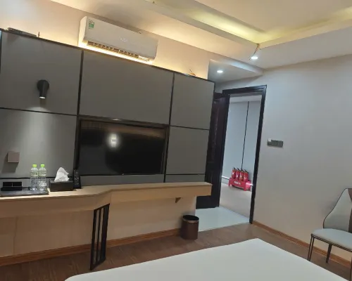 4 MÙA HOTEL Photos