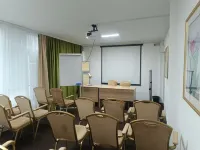 Kurmet Hotel