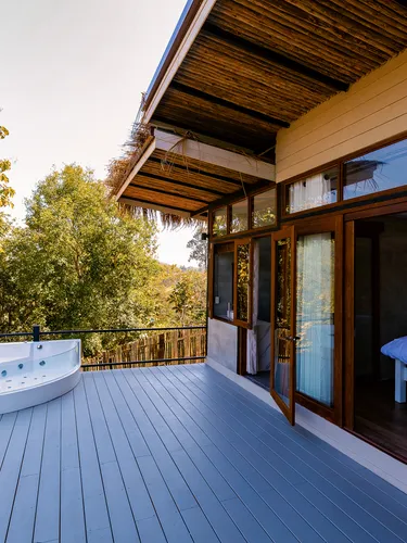 รูปภาพของอัศจรรย์ จัง ภูวิว