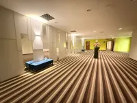 Northern Lodge Hotel - parking
