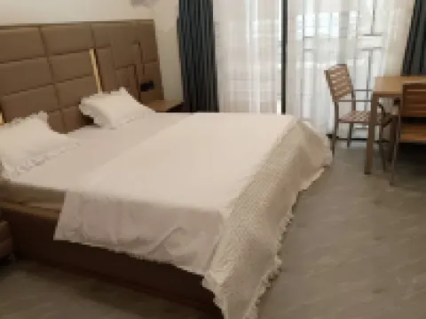 JAMOS GUEST HOUSE فنادق في 