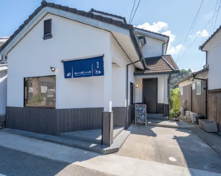 The Capital of Sakuratarō & Momijirō