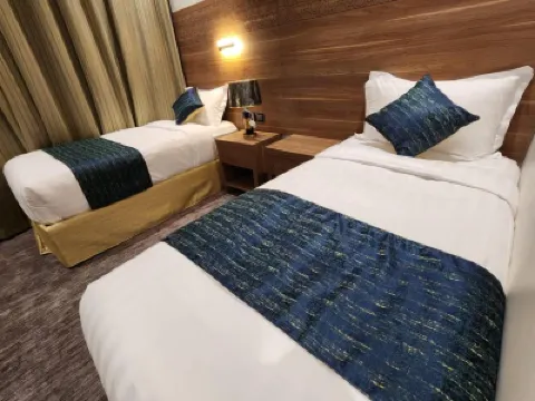 Sudair Karam Hotel Hotels near Al Rajhi Mosque