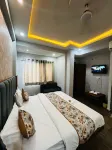 Hotel Stay Court