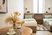 SeaStar Boutique Hotel