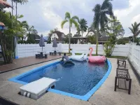Lot 942 - A'Famosa Melaka Villa Pool KTV WIFI 5 ROOM 2BR