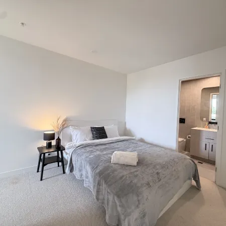 Resort Living at M-City, 2BR 2BA w Parking&Balcony