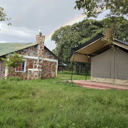 Semadep Safari Camp