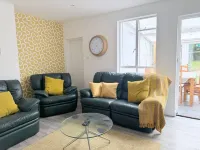 ONYX 4BR central Cambridge, with parking & garden - Condos