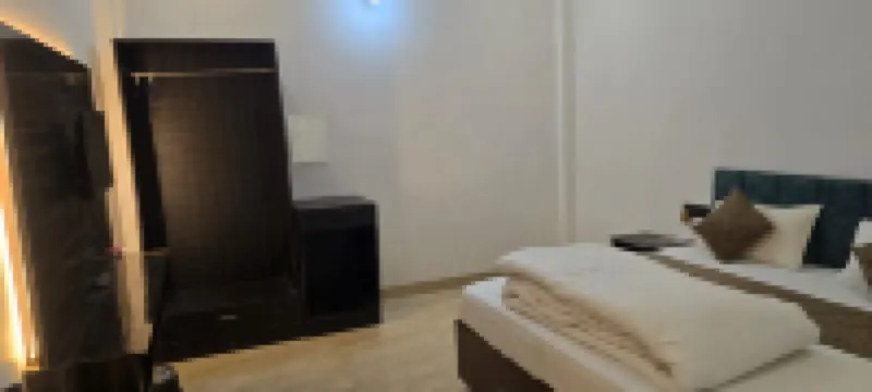 THE OAK TREE NEAR RAM JANAM BHOOMI