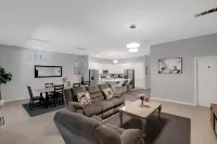 Cozy Room In Pool Villa/ Near Disney