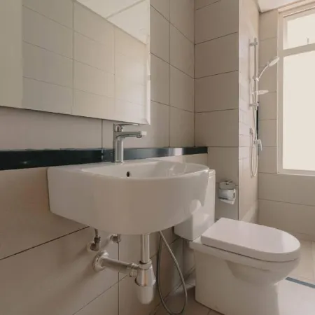 Spacious French Verdi BY FEEL HOME