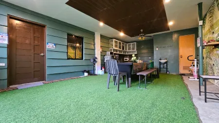 Natural Haven w/ Netflix,Videoke & Alfresco Dining