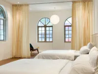 Heritage Vacation Inn at Jalan Padungan - balcony