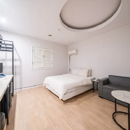 HOTEL 1ga