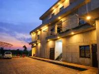 S H Farm & Guest House Hotels in Gujranwala