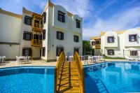 MIRA SUITES - piscina