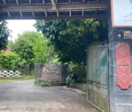 OYO 飯店阿爾阿沙爾旅館靠近阿西爾烏拜小吃店