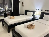 Little White Pavilion Hotel in zona Porto di Sampalan