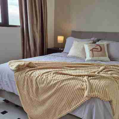 [Next to Lego Land] - Medini Family Suites for 3 Rooms