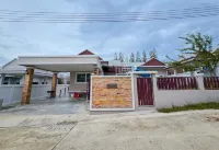 Khunnapat Poolvilla Pranburi