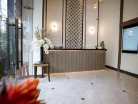 The Wang Yaowarat Hotel Debsirin學院附近的飯店