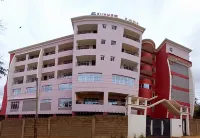 SUMMER OASIS HOTEL Hotels in 