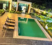 Achala Resorts - プール