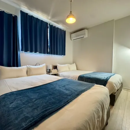 [Newly built house in Fukuoka City]  Aladdin projector | Max of 10 people, Unit II Отели рядом с достопримечательностью «Железнодорожная станция Хакодзаки»