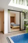 Modern 3BR Villa | Private Pool | Fast WiFi - Balcony