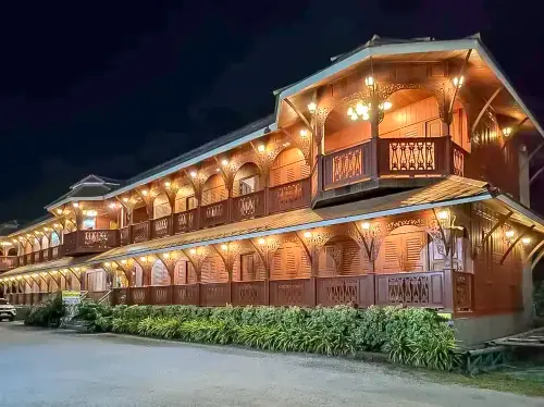 Waraporn Grand Mountain Hotel Hotels in Wang Saphung