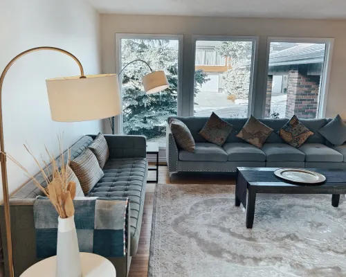 Edgemont-lntegrate into local life Hotels in Calgary