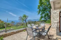 Seaview Villa Lavanda with pool Hotels in Drobnići