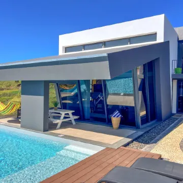 Villa Leonor Cliffside Retreat.