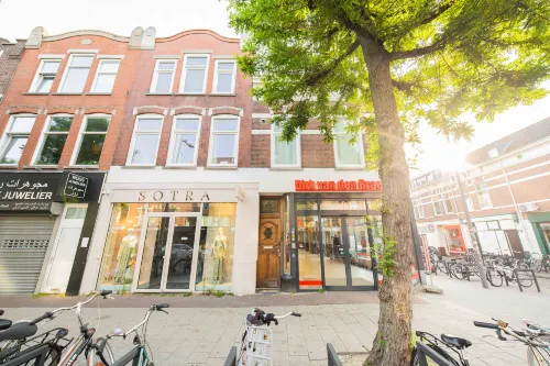 Alphabet Apartments - Zwart Janstraat 43 - Condos