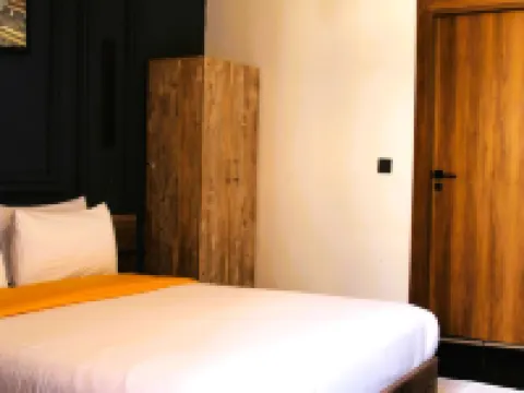 The Hotel Syracuse Casablanca Hotels near Passage Tazi - Galerie Ranaise