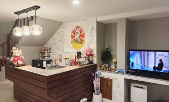 Kawaii Vacay Homestay & Cafe