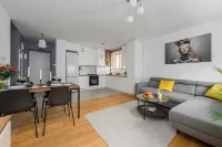 Lumina lux apartment with balcony in the center of Warsaw