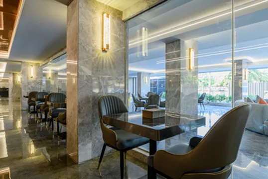 รูปภาพของSwimming pool/gym/laundry/daily cleaning/daily breakfast