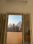 happy House Pyramid view - Condos