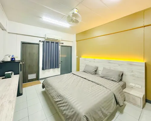 H-Hub BBT Hotels in Bang Bua Thong