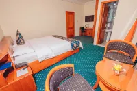 Mac-Dic Royal Plaza Hotel Hotel di 