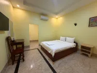 Mohachey Guesthouse - parking