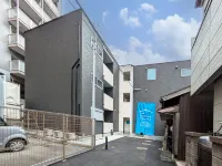 NEW OPEN! New Apartment in Fukuoka City | 15 Min to Hakata Station | Sleeps 4 - Condos
